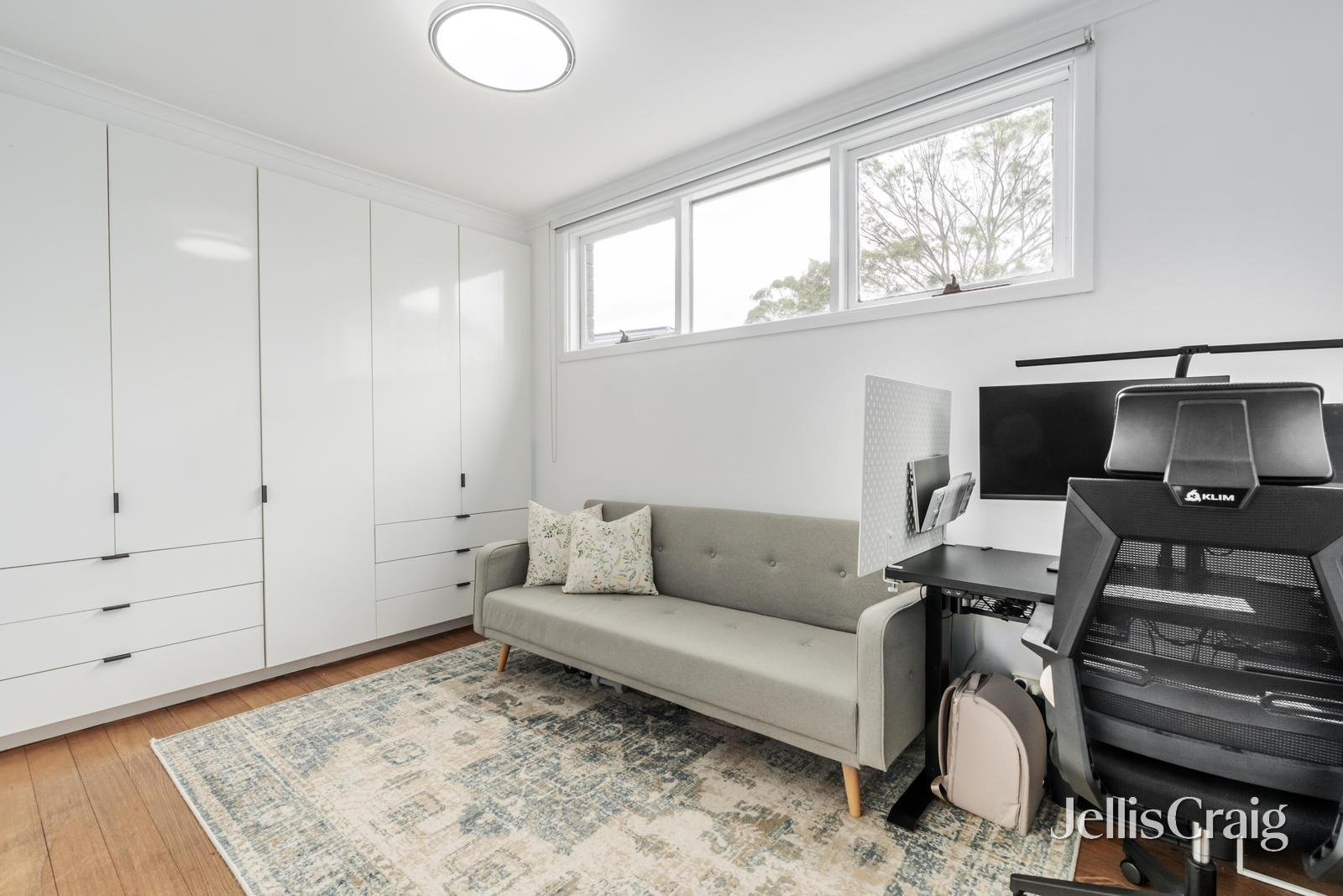 1/37 Lemana Crescent, Mount Waverley image 4