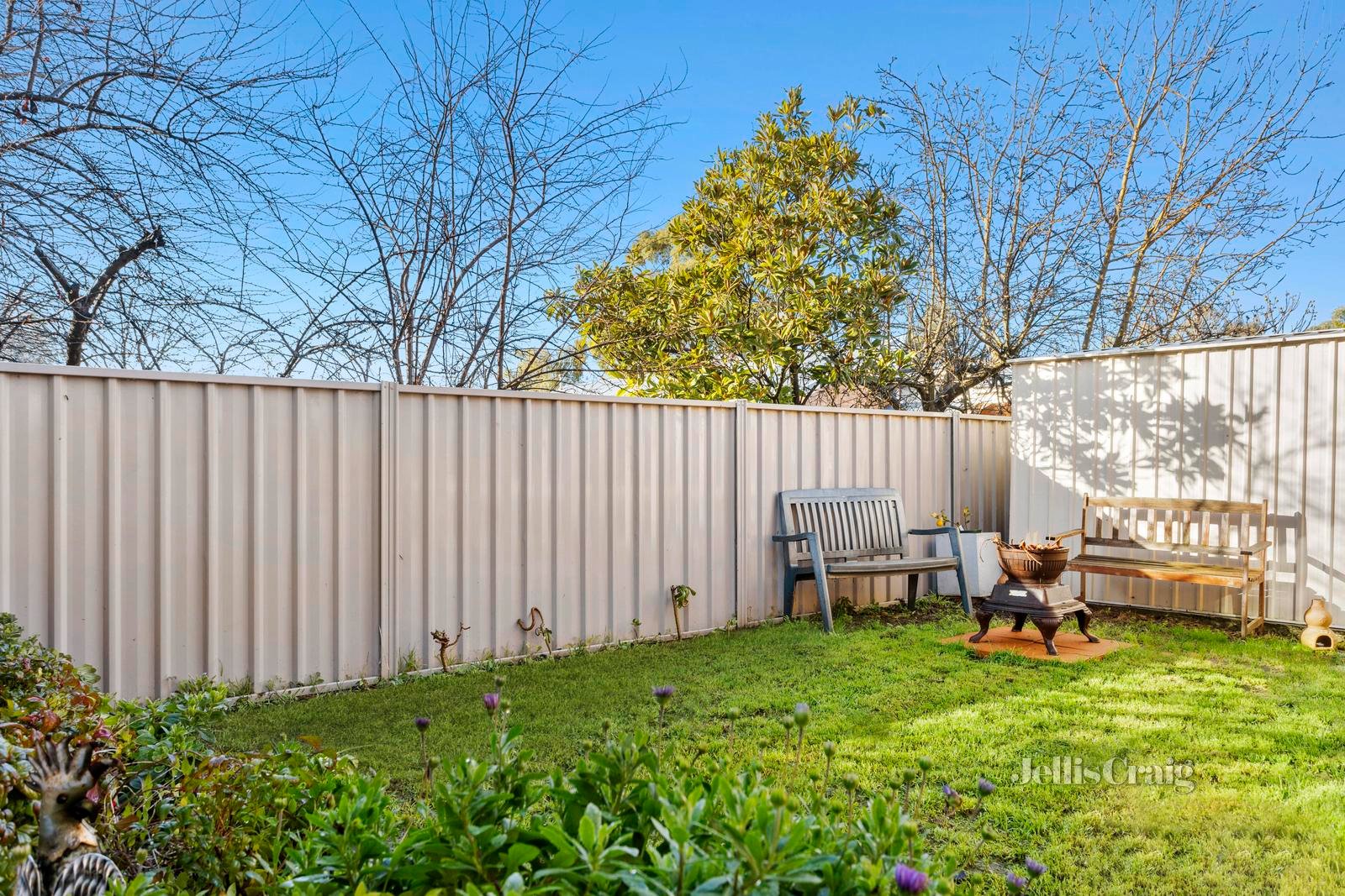 1/37 Maldon Road, Castlemaine image 9