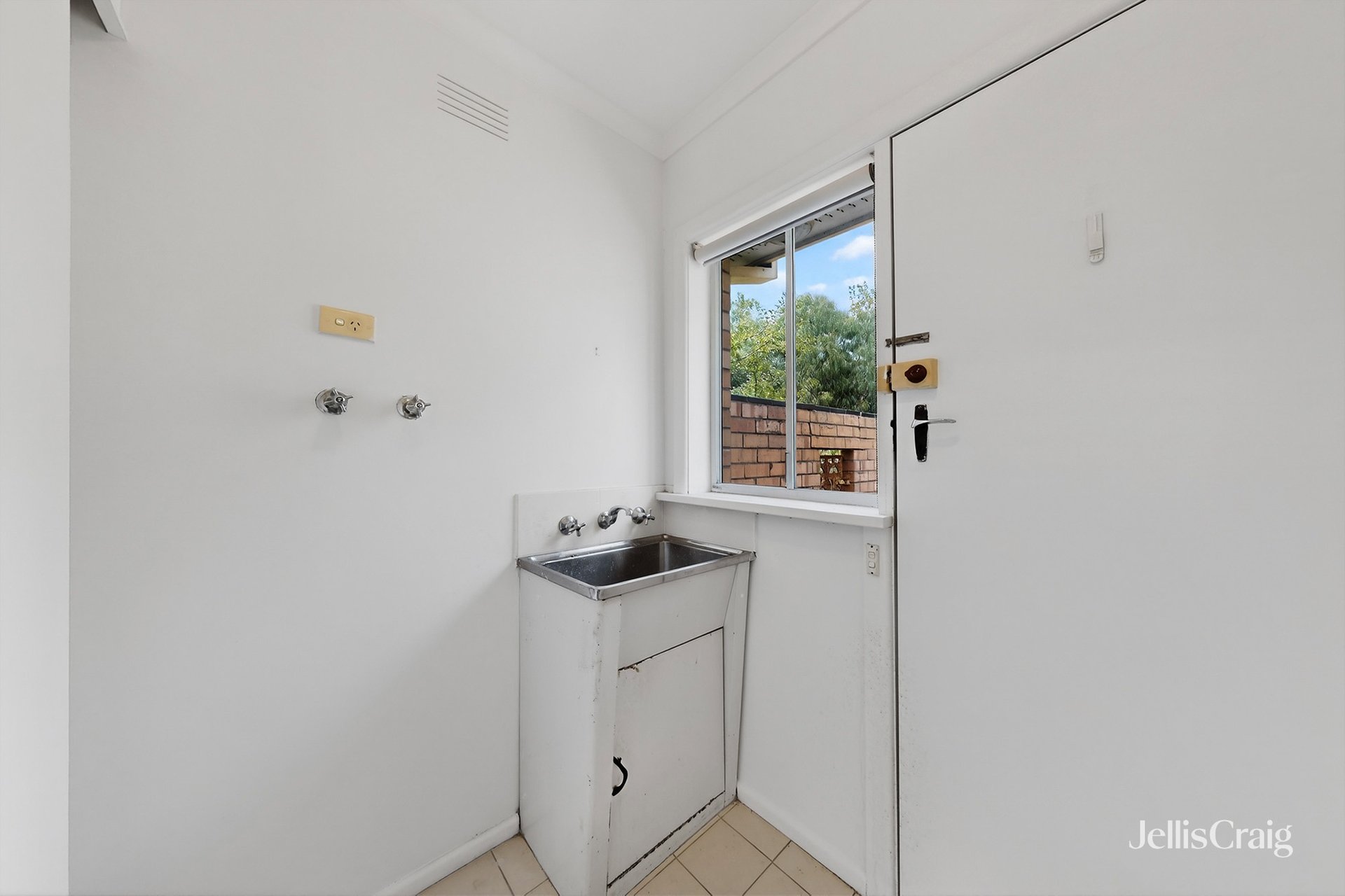 1/37 Northcote Avenue, Balwyn image 7