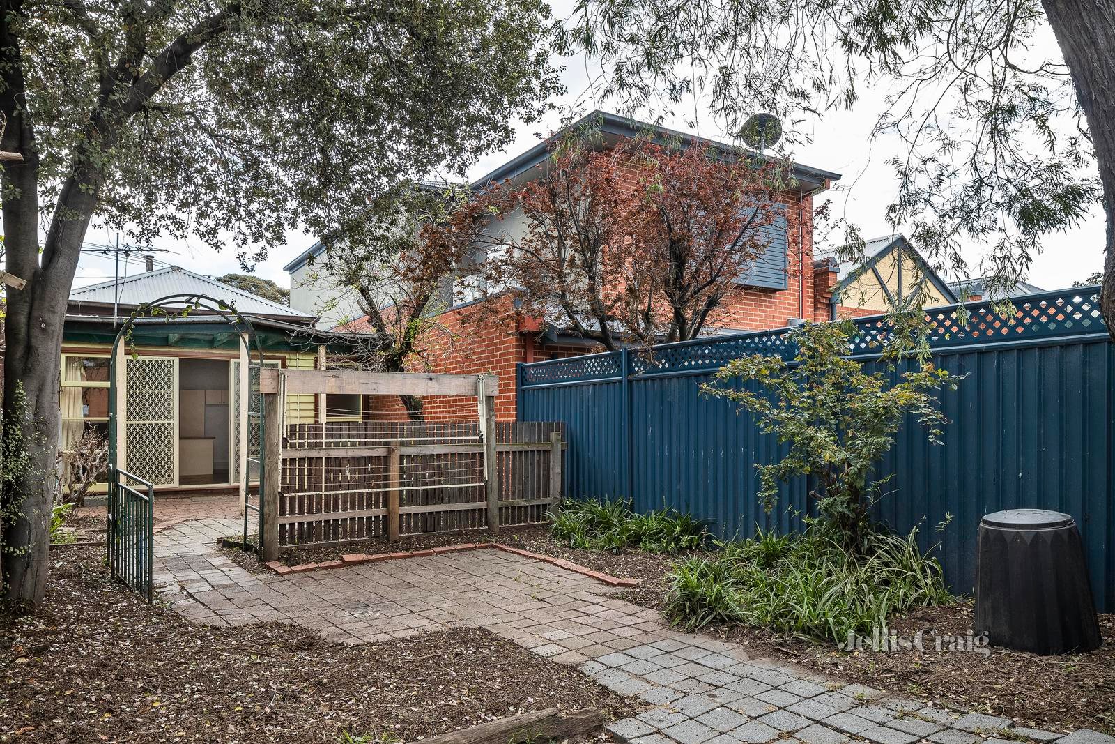 1/37 Ogrady Street, Clifton Hill image 8