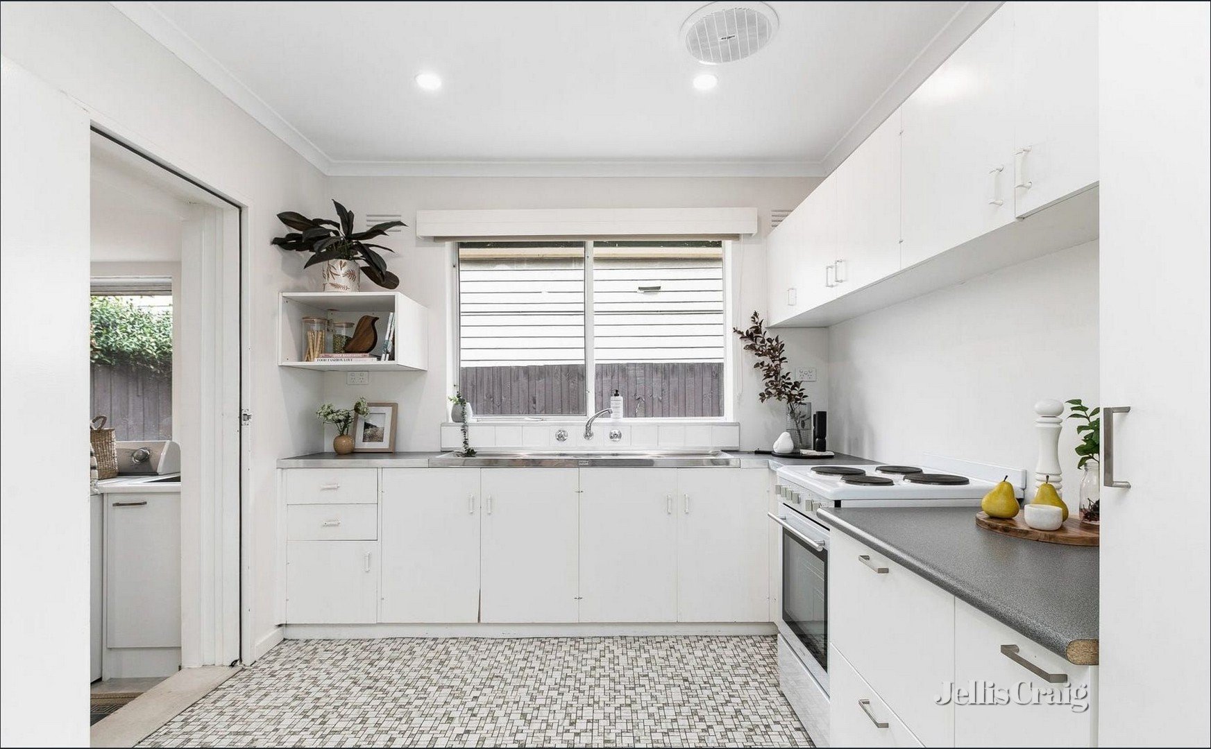13/7 Park Crescent, Williamstown North image 4