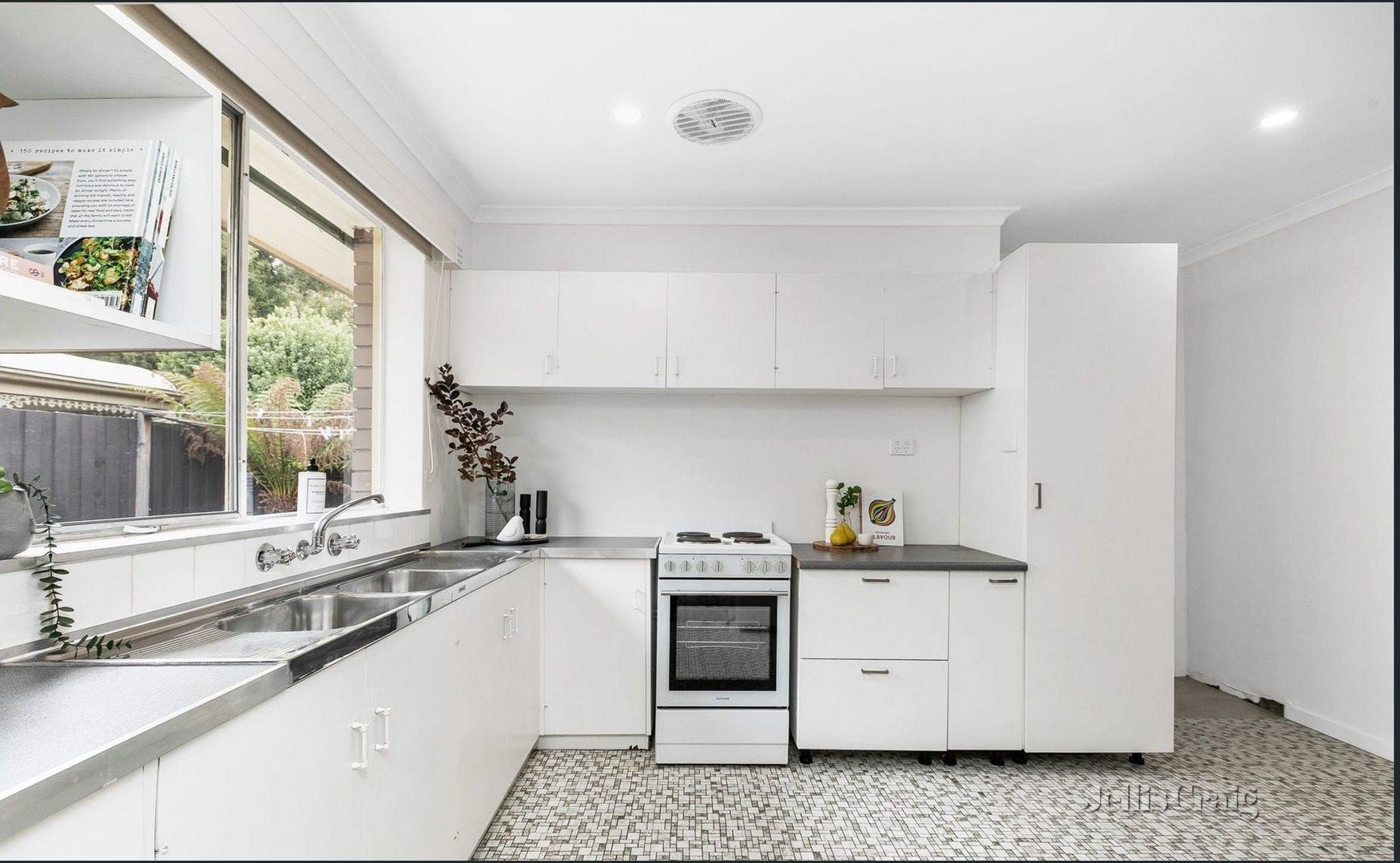 13/7 Park Crescent, Williamstown North image 3