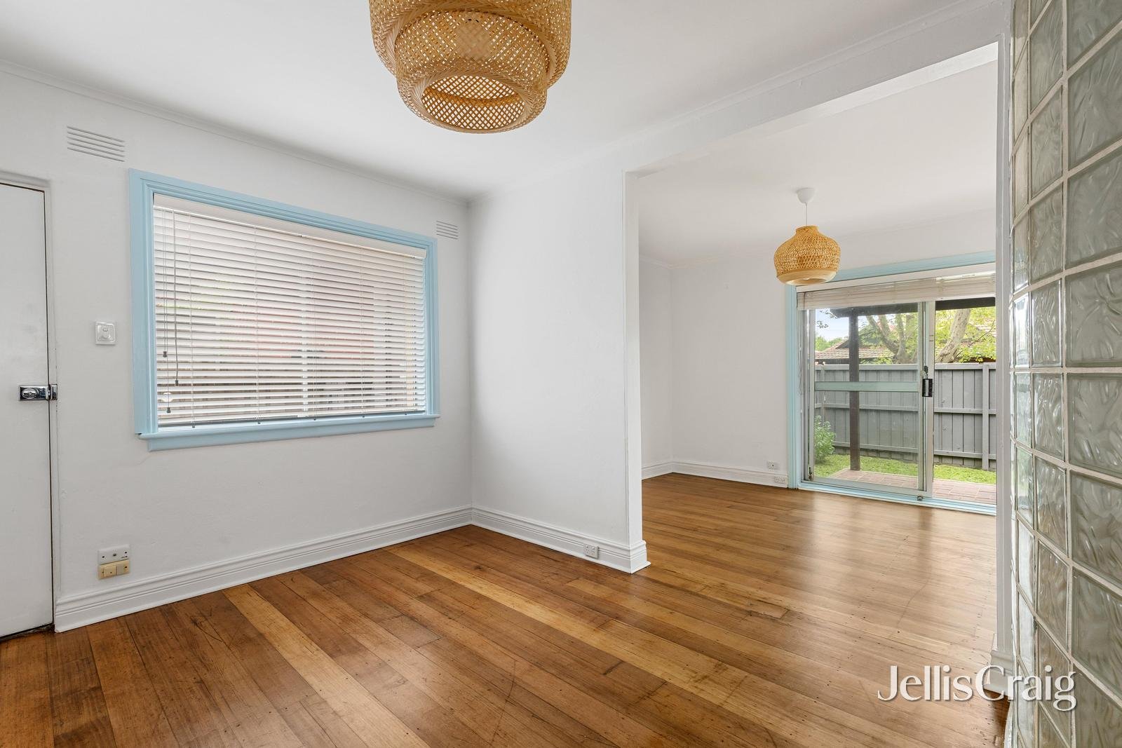 1/37 Ruskin Street, Elwood image 3