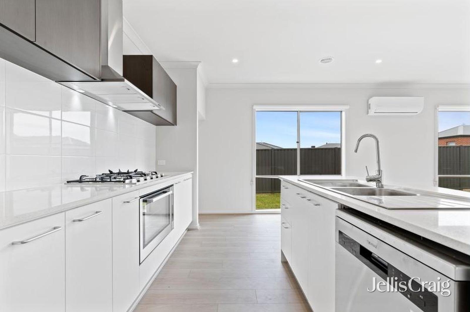 137 Shortridge Drive, Lucas image 2