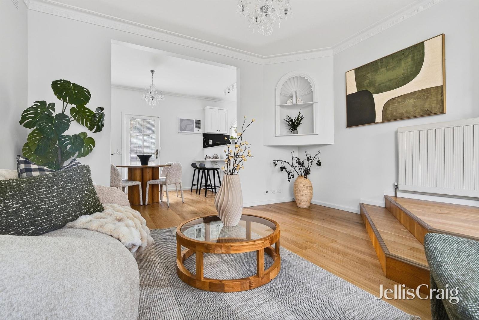 1/37 Warwick Road, Greensborough image 3