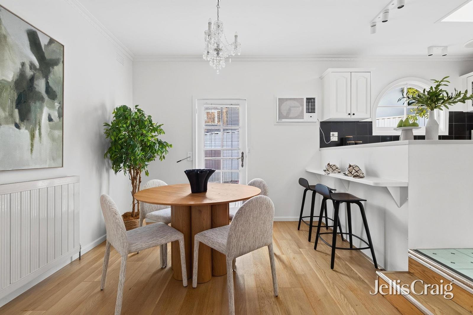 1/37 Warwick Road, Greensborough image 8