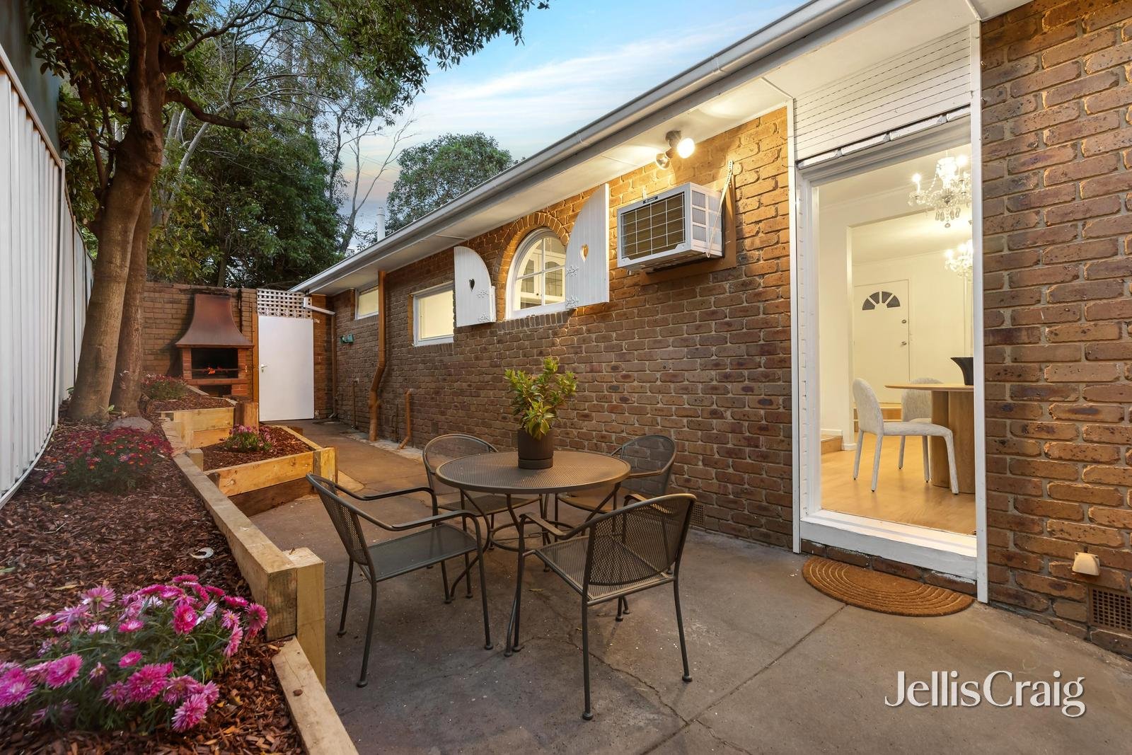 1/37 Warwick Road, Greensborough image 18