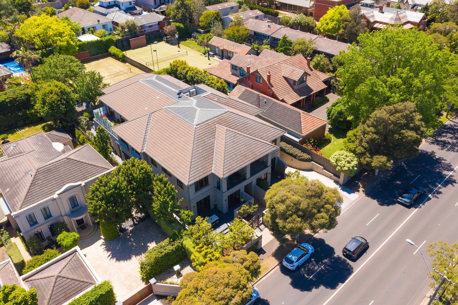 Property Gallery Thumbnail 11