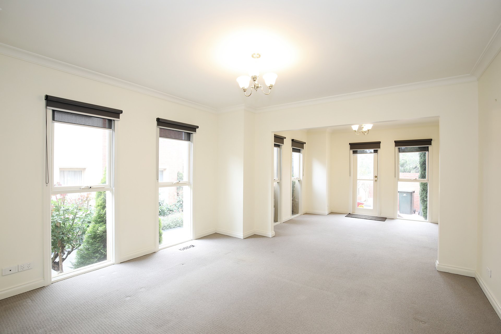 1/377 Church Road, Templestowe image 2