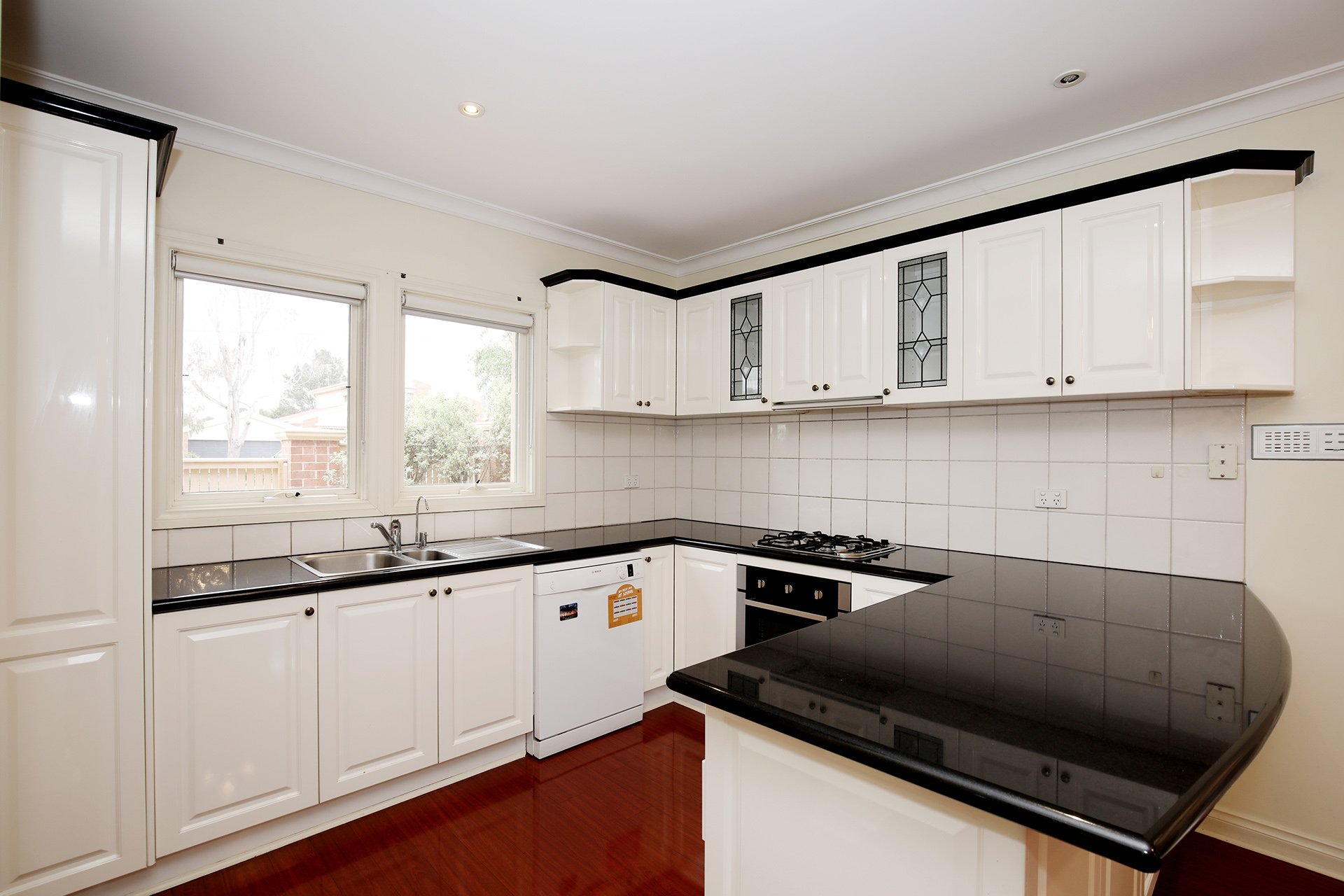 1/377 Church Road, Templestowe image 4