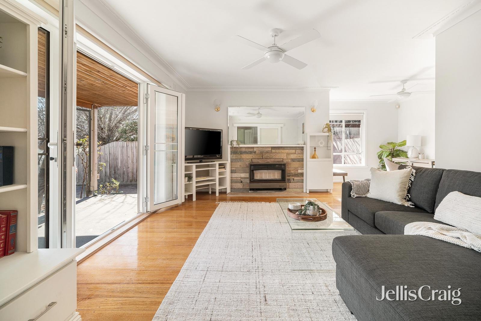 138 Bignell Road, Bentleigh East image 3