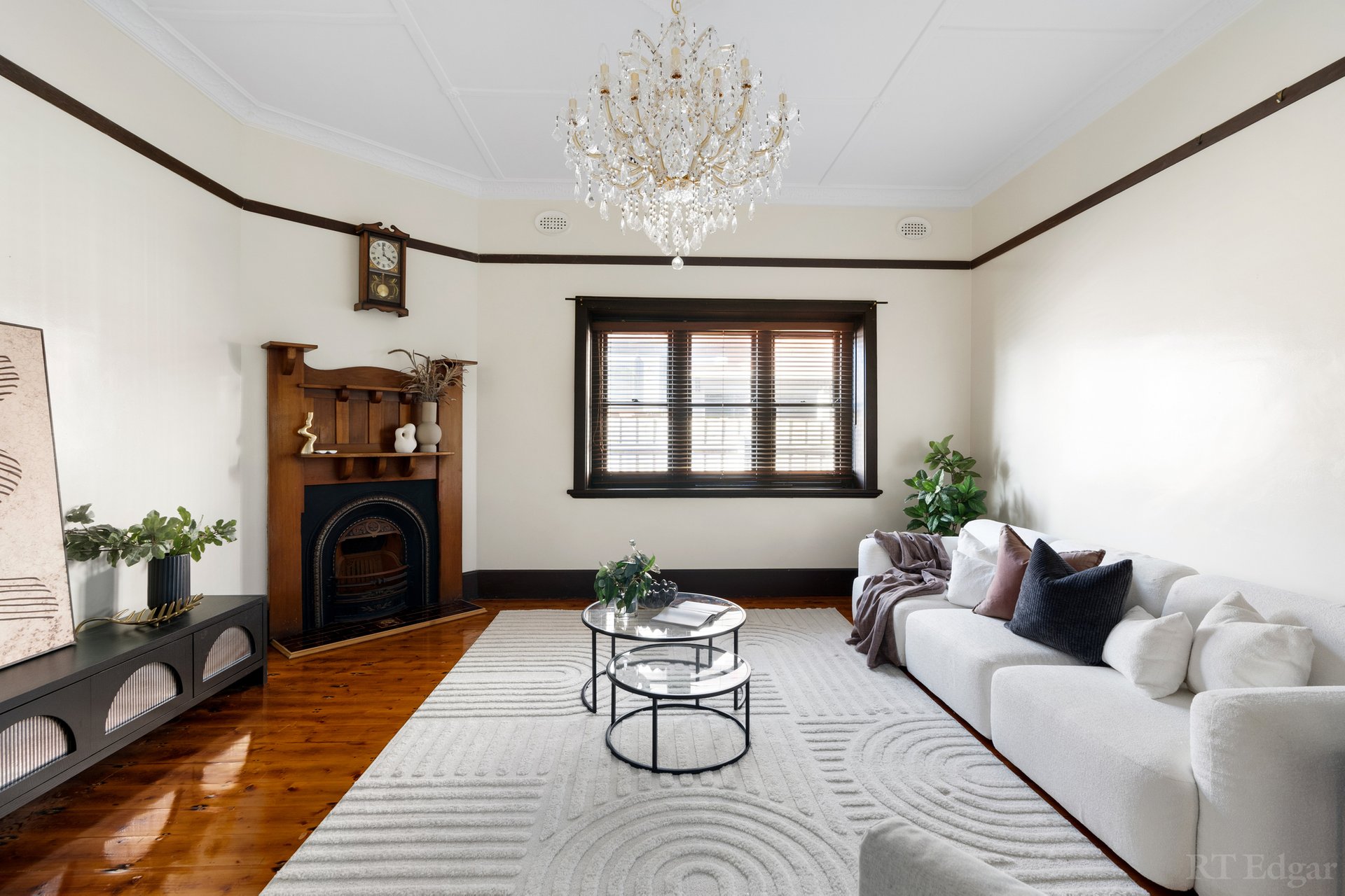 Property Gallery Thumbnail 7