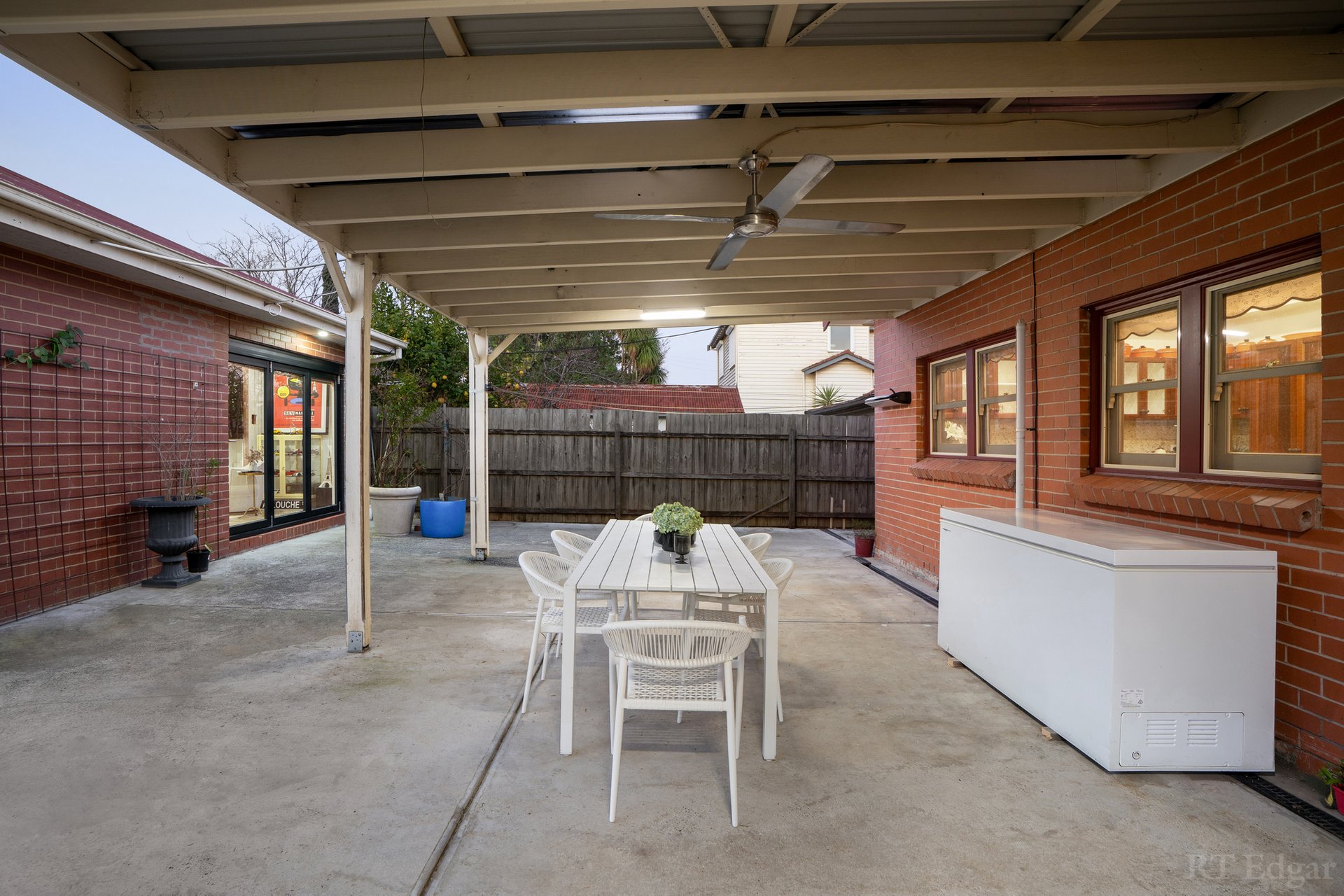 Property Gallery Thumbnail 25