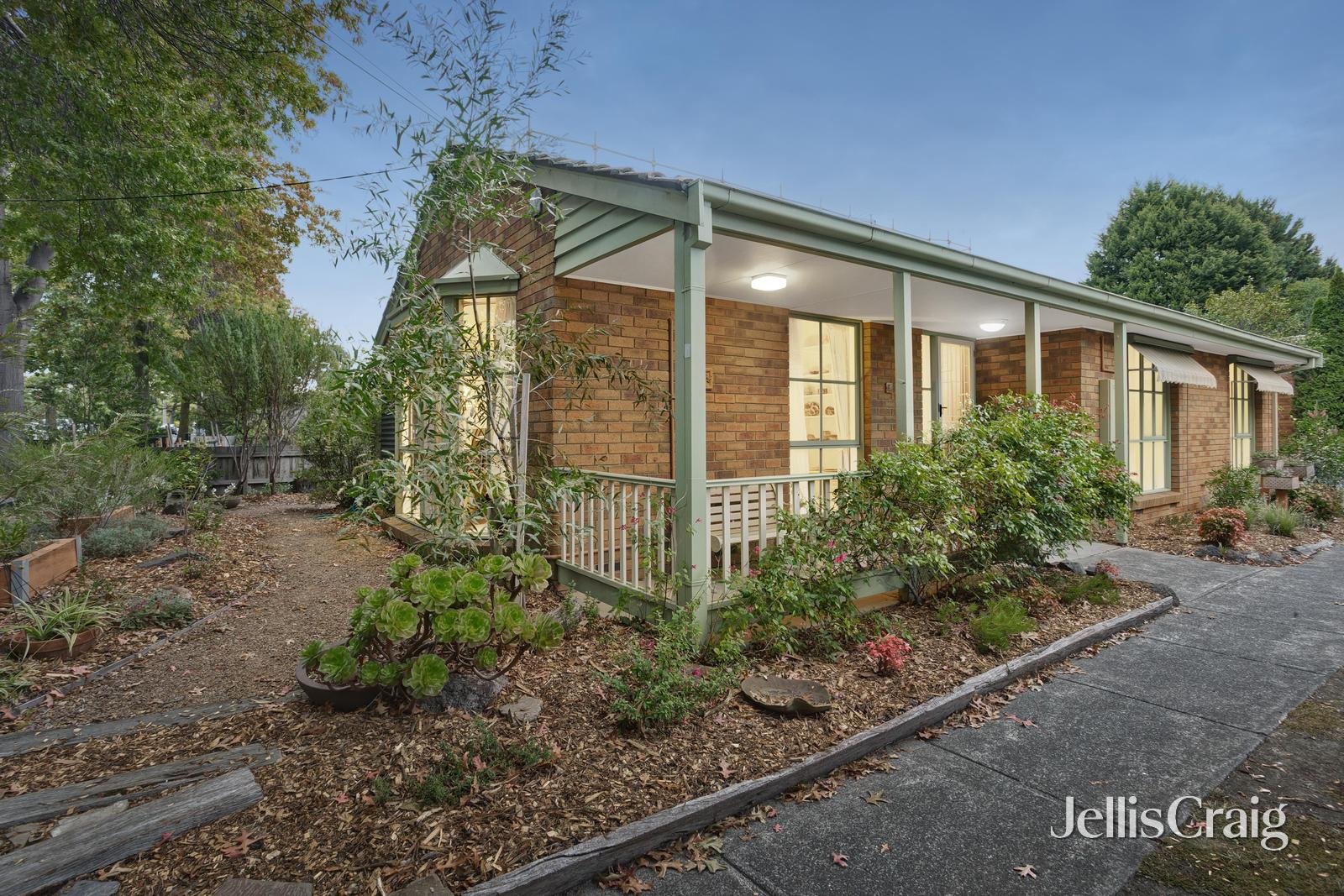 1/38 Elder Street, Blackburn image 1