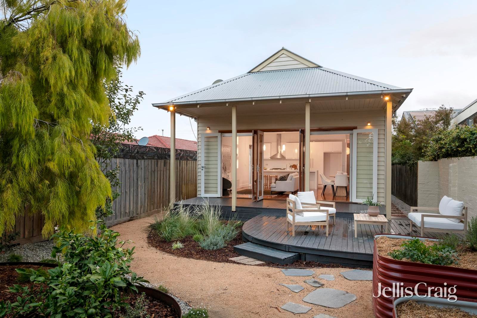 138 Hutton Street, Thornbury image 1