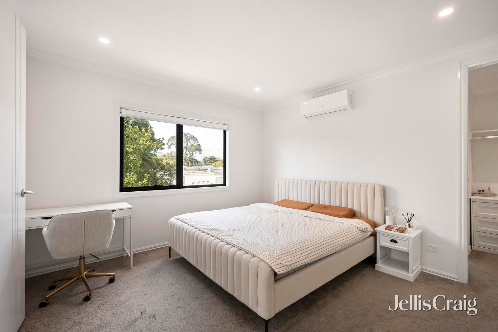 1/38 Jackson Street, Croydon image 7