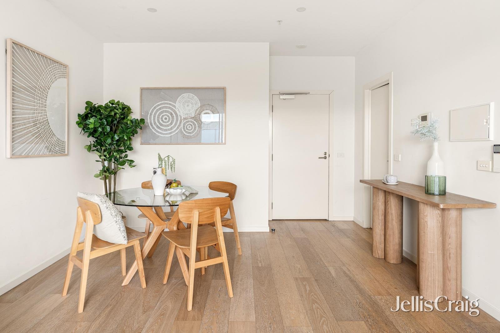 13/8 Maury Road, Chelsea image 5