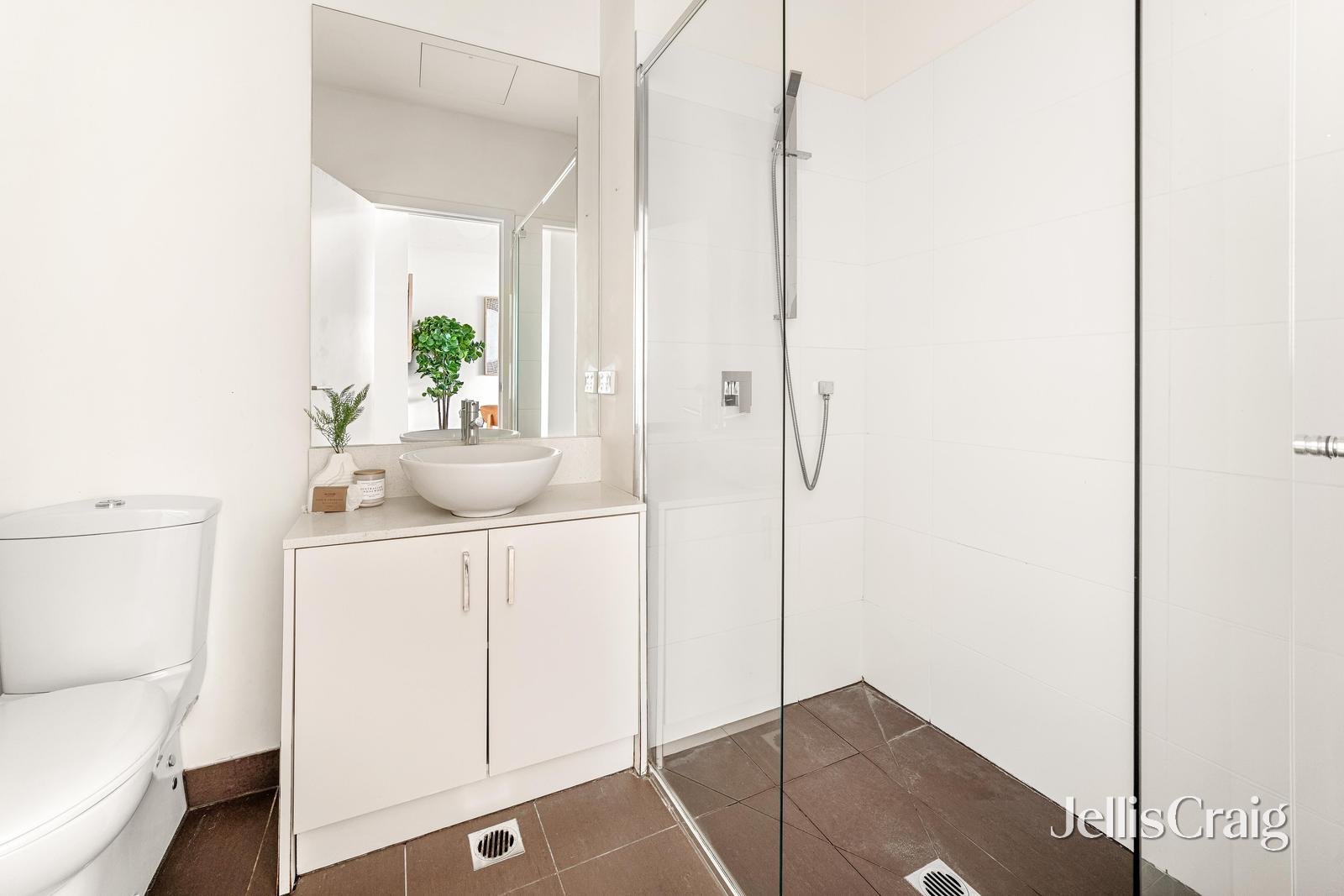 13/8 Maury Road, Chelsea image 9