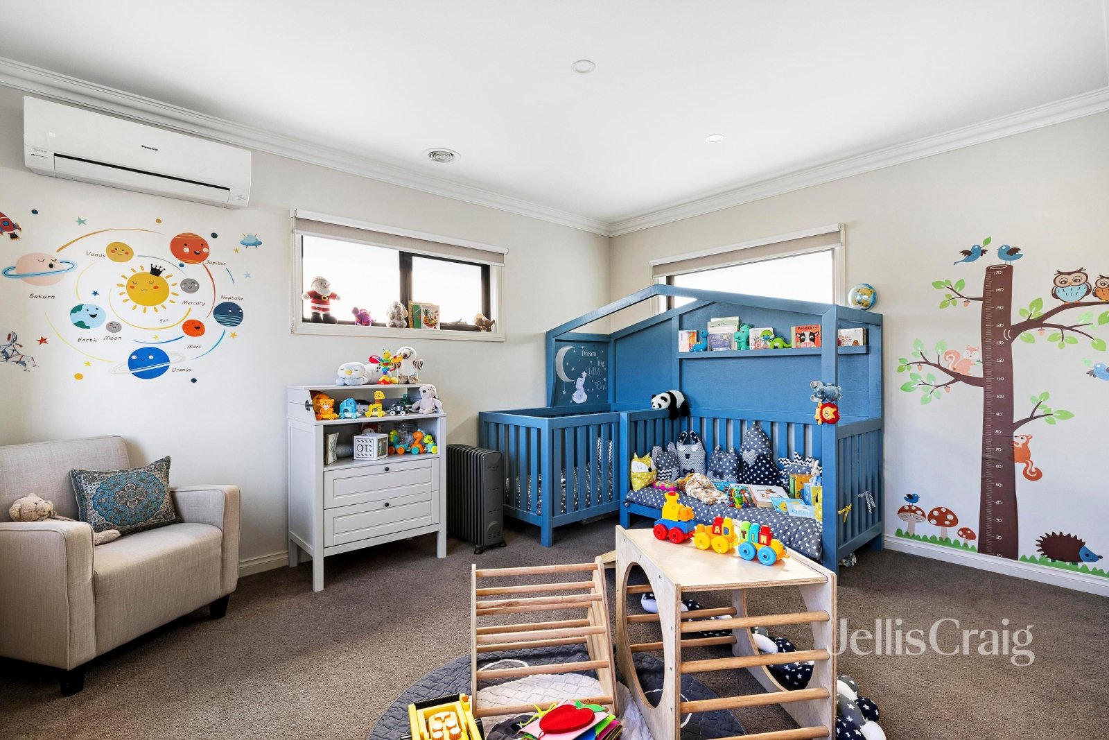138 Nell Street, Greensborough image 7