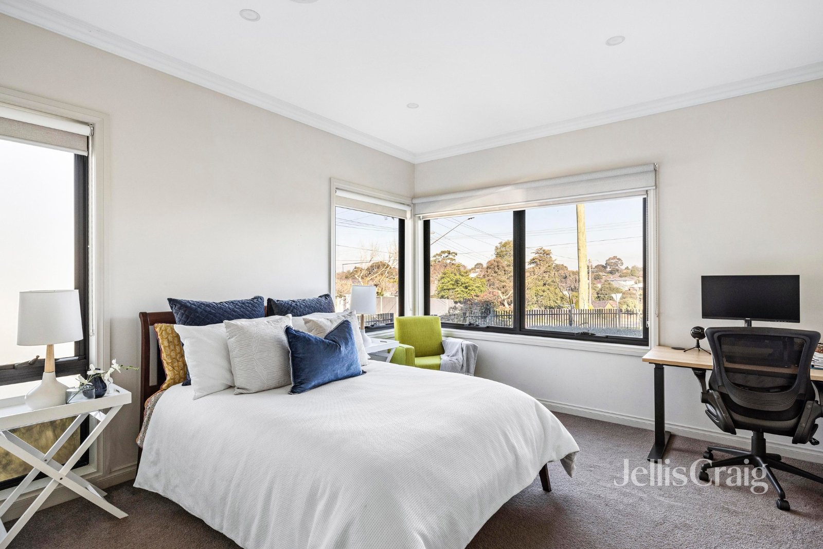 138 Nell Street, Greensborough image 8