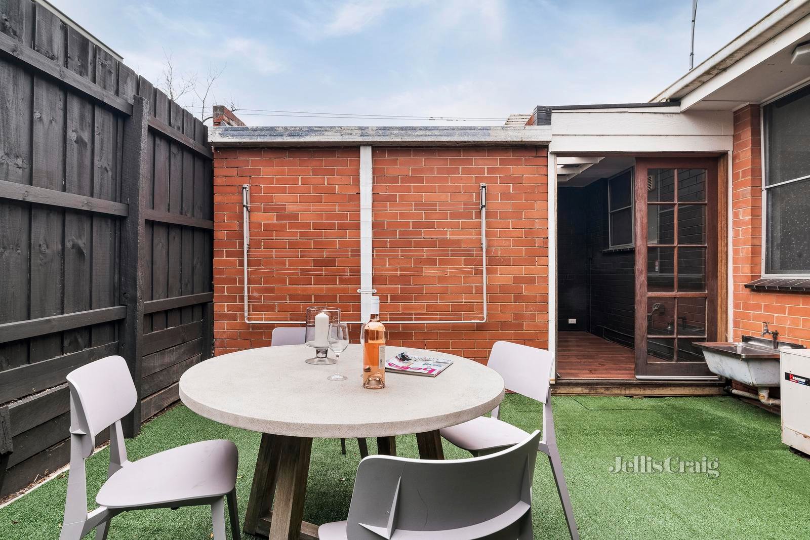 1/38 Pakington Street, Kew image 9