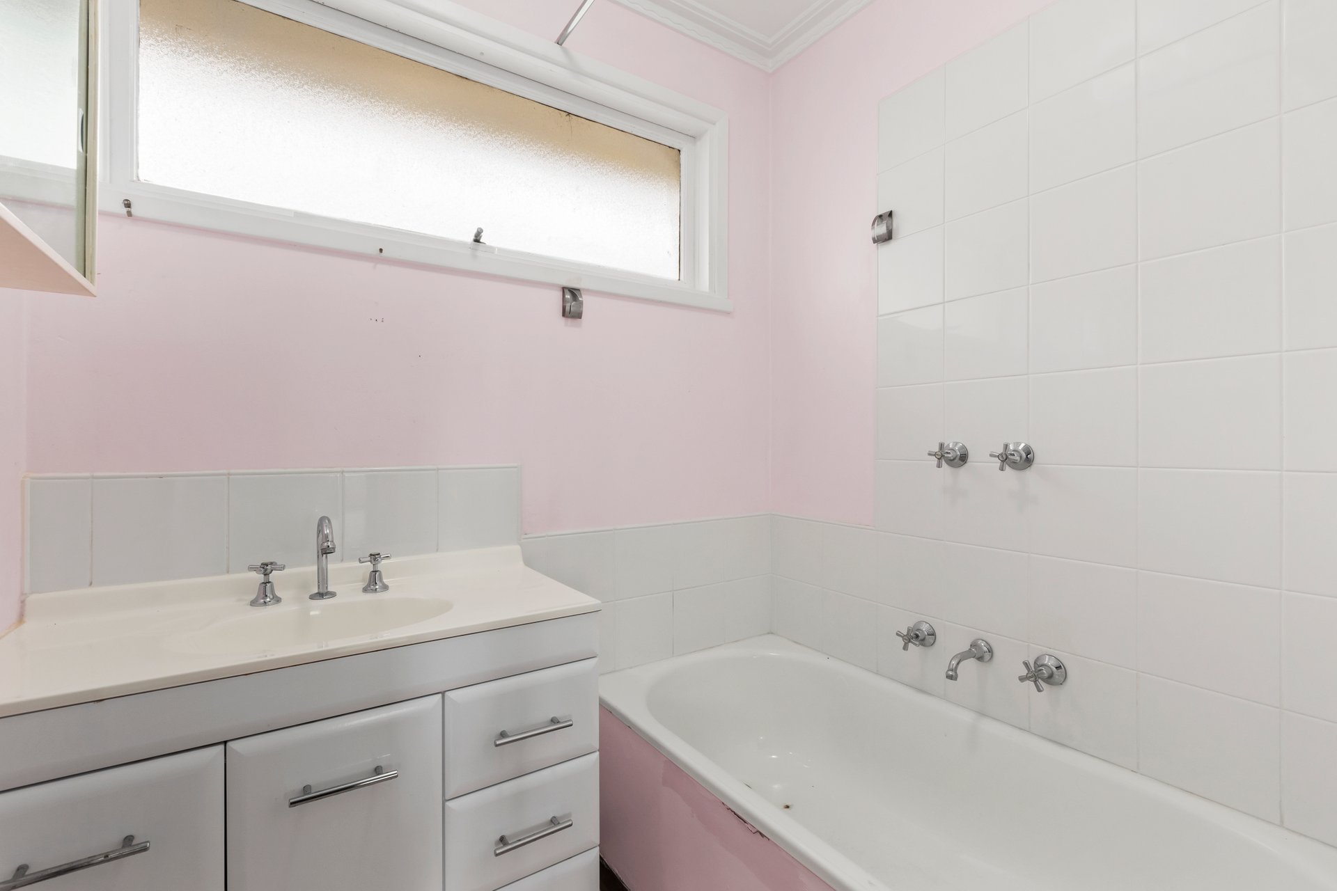 Property Gallery Thumbnail 6