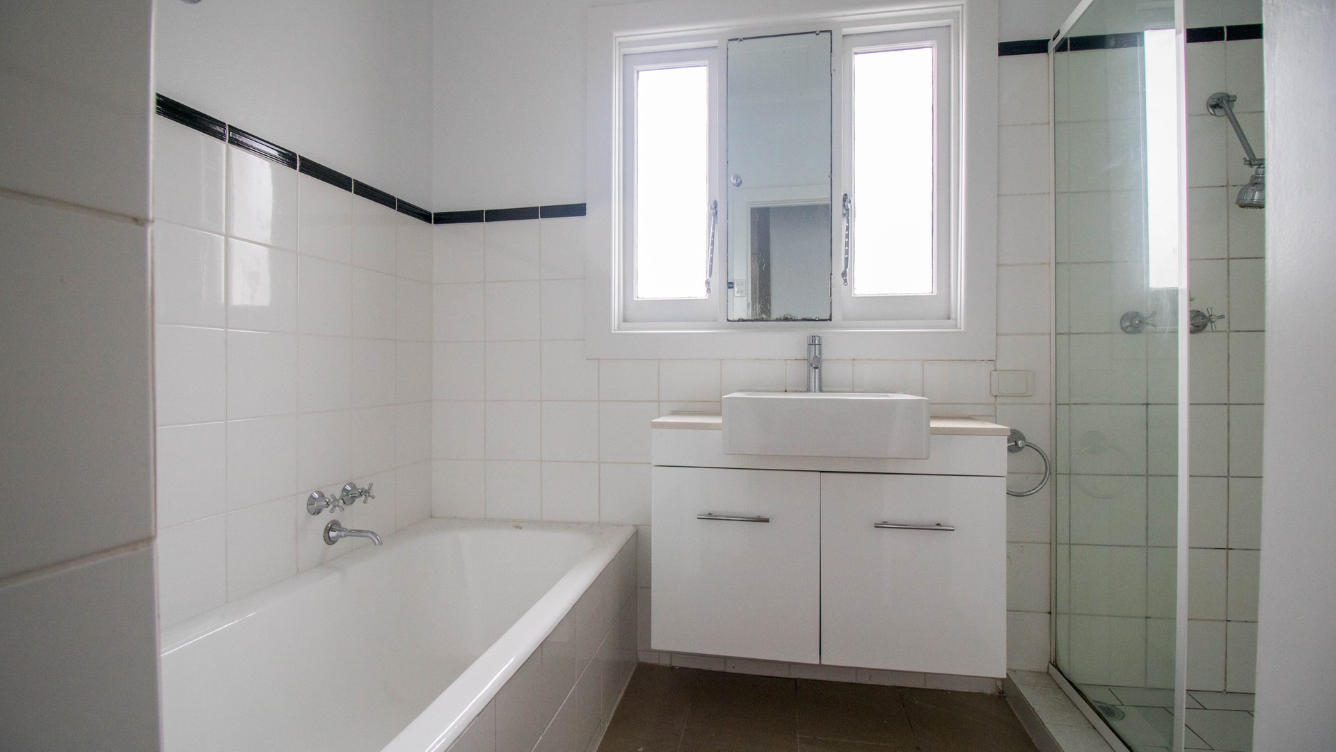 Property Gallery Thumbnail 5