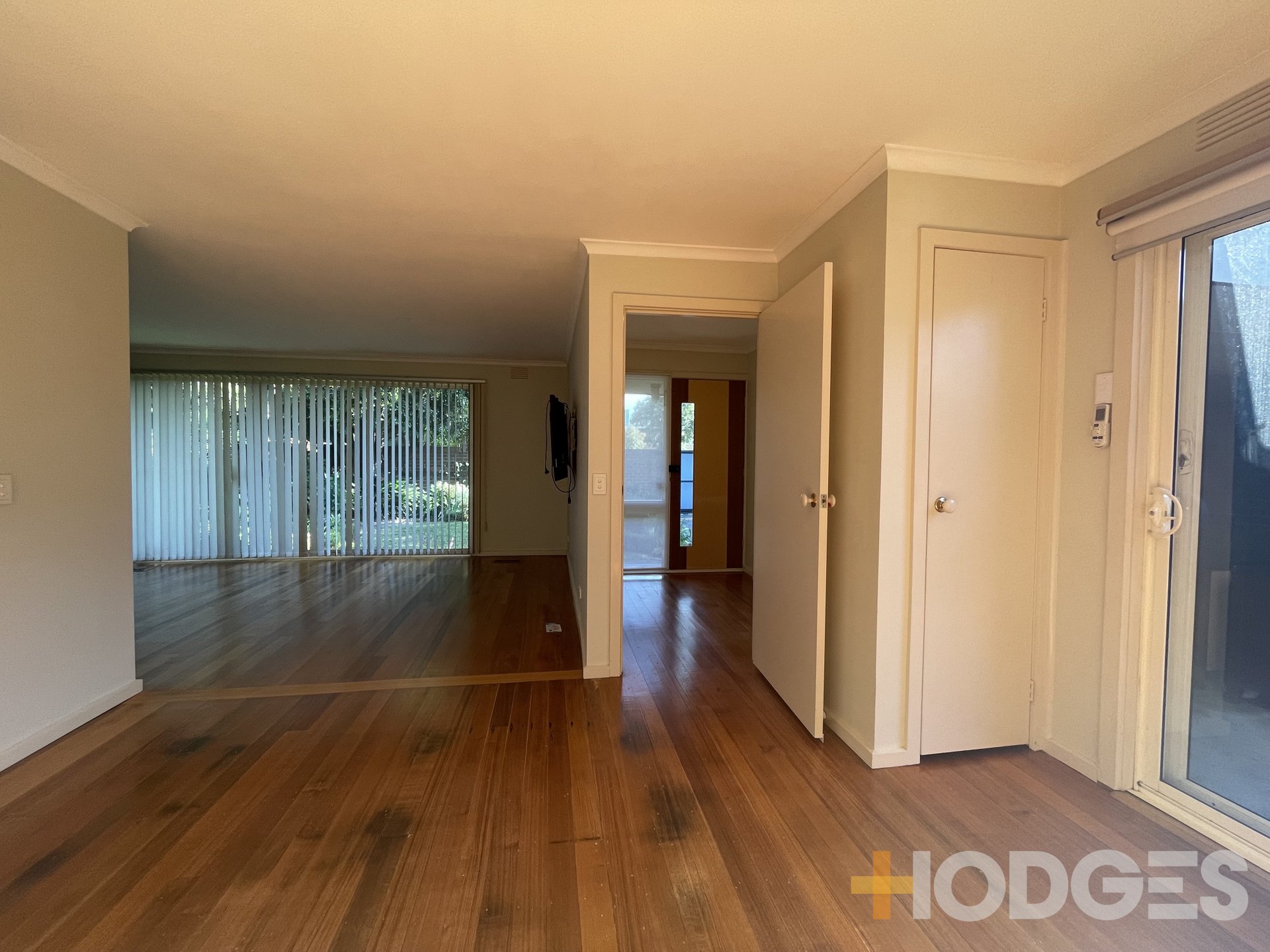 1 / 383 South Rd  Brighton East