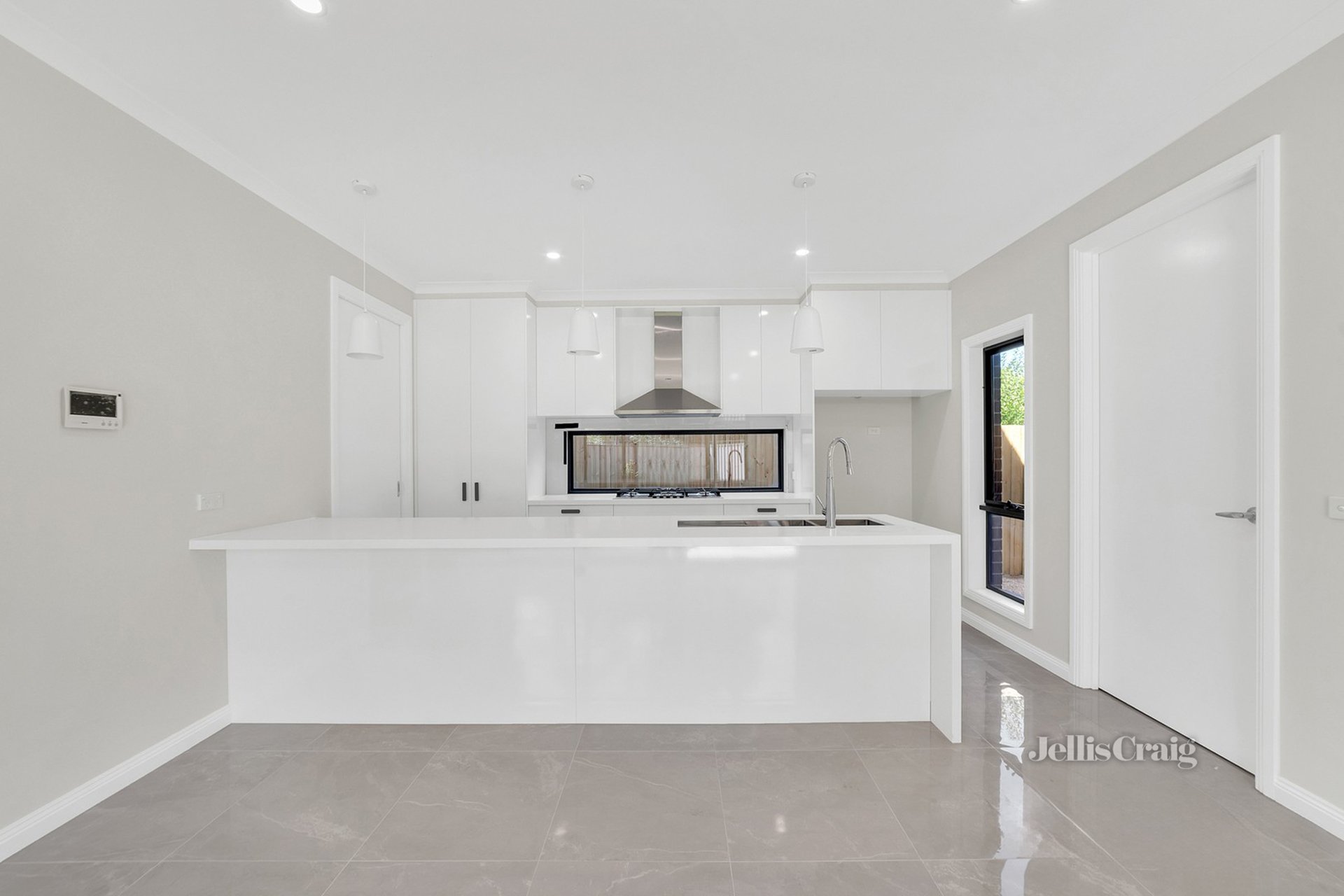 1/385 Stephensons Road, Mount Waverley image 6