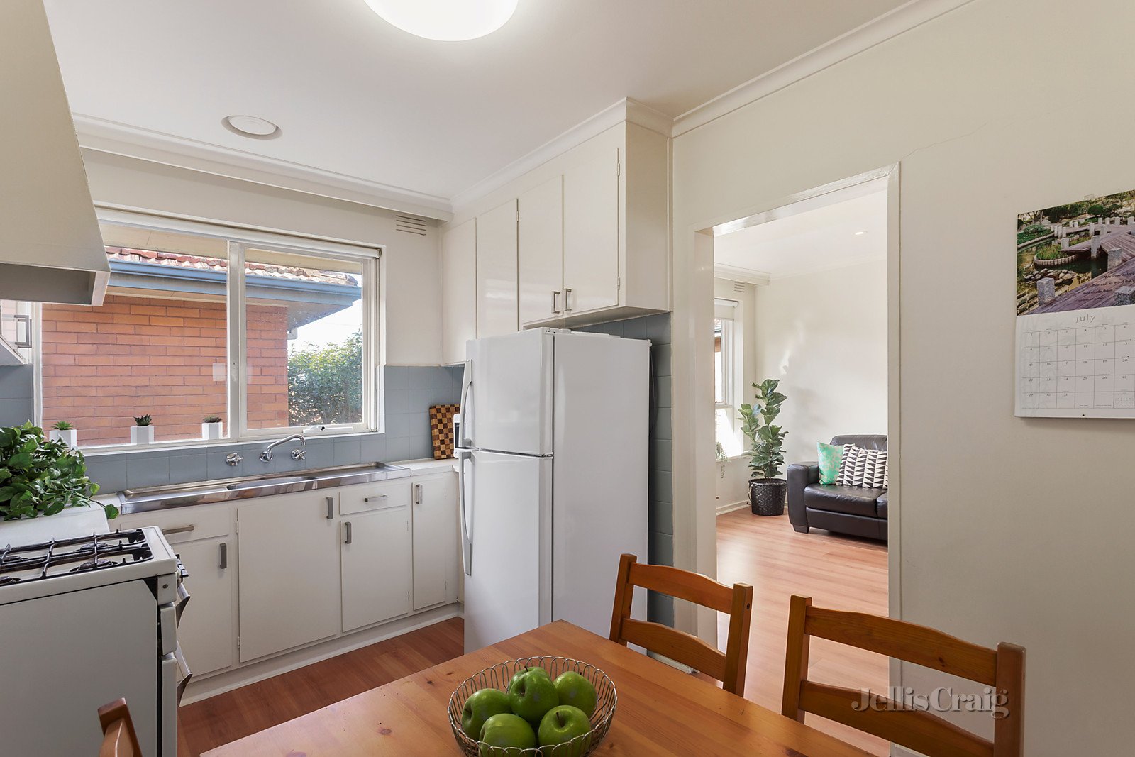 13/87-89 Mitchell Street, Bentleigh image 3