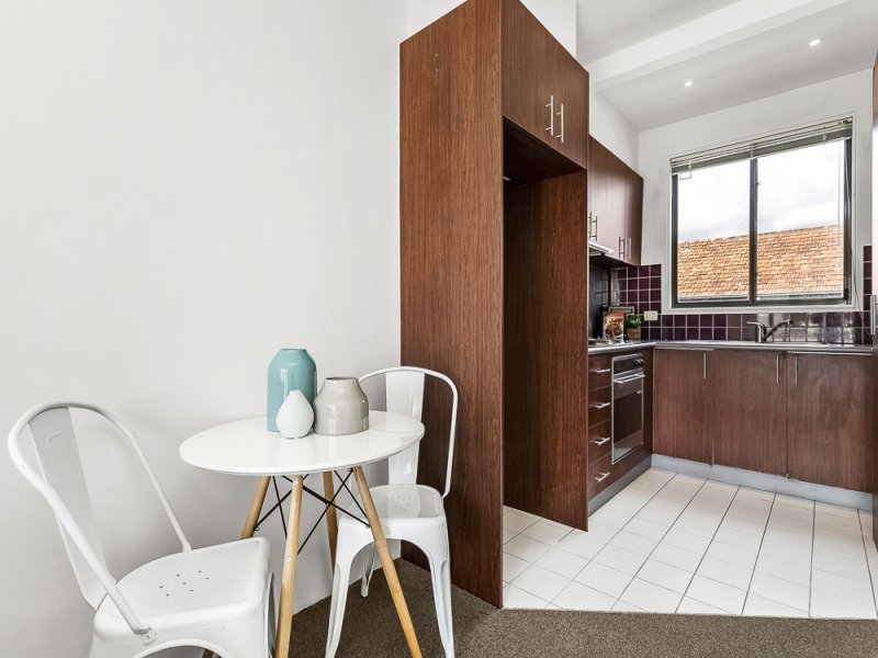 13/89 Ormond Road, Elwood image 8