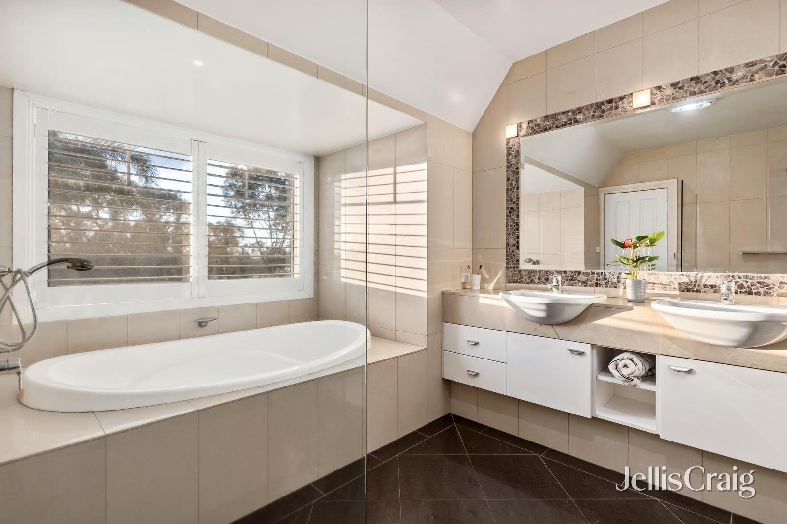 139 Park Road, Donvale image 11