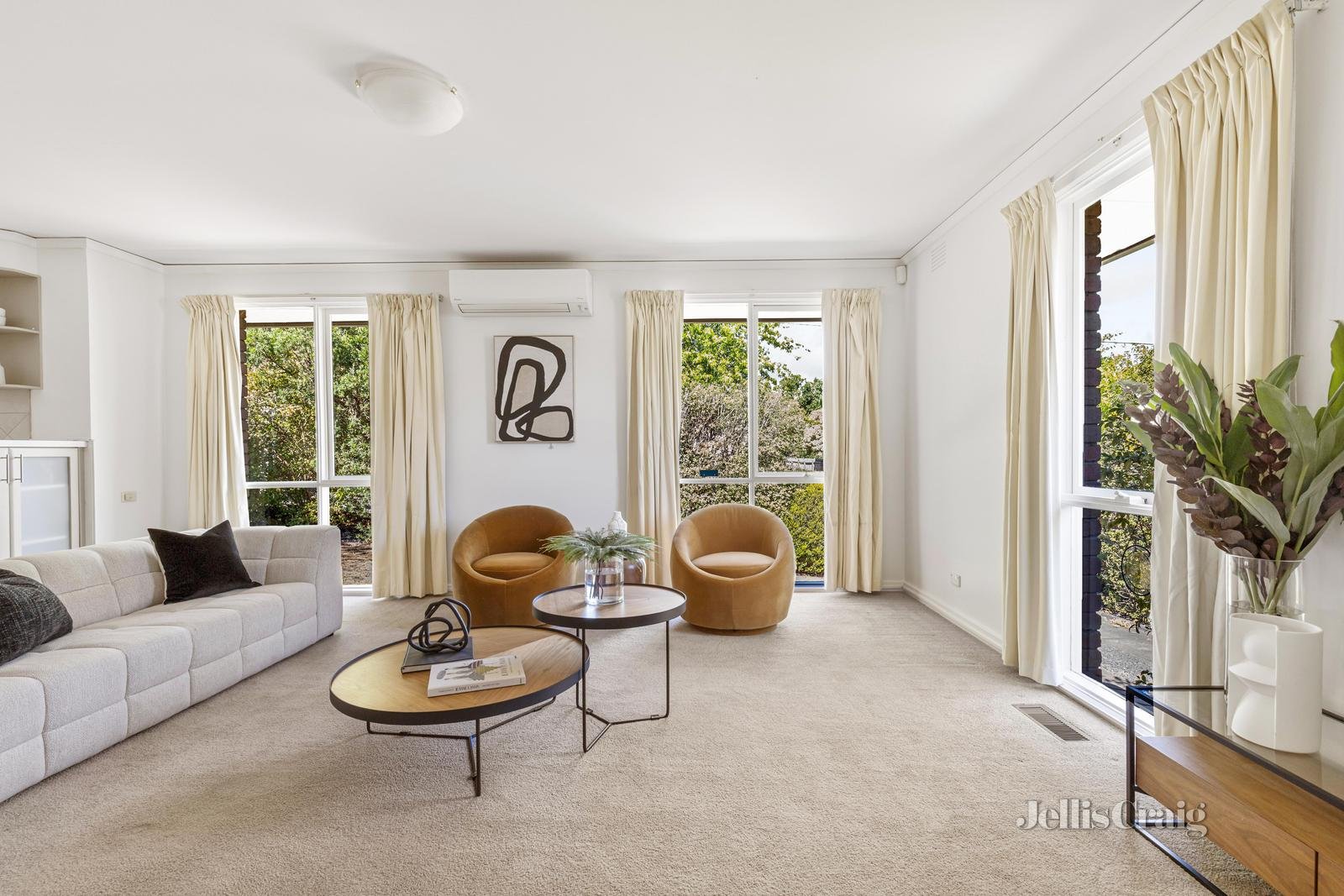 1/39 Pine Street, Surrey Hills image 1