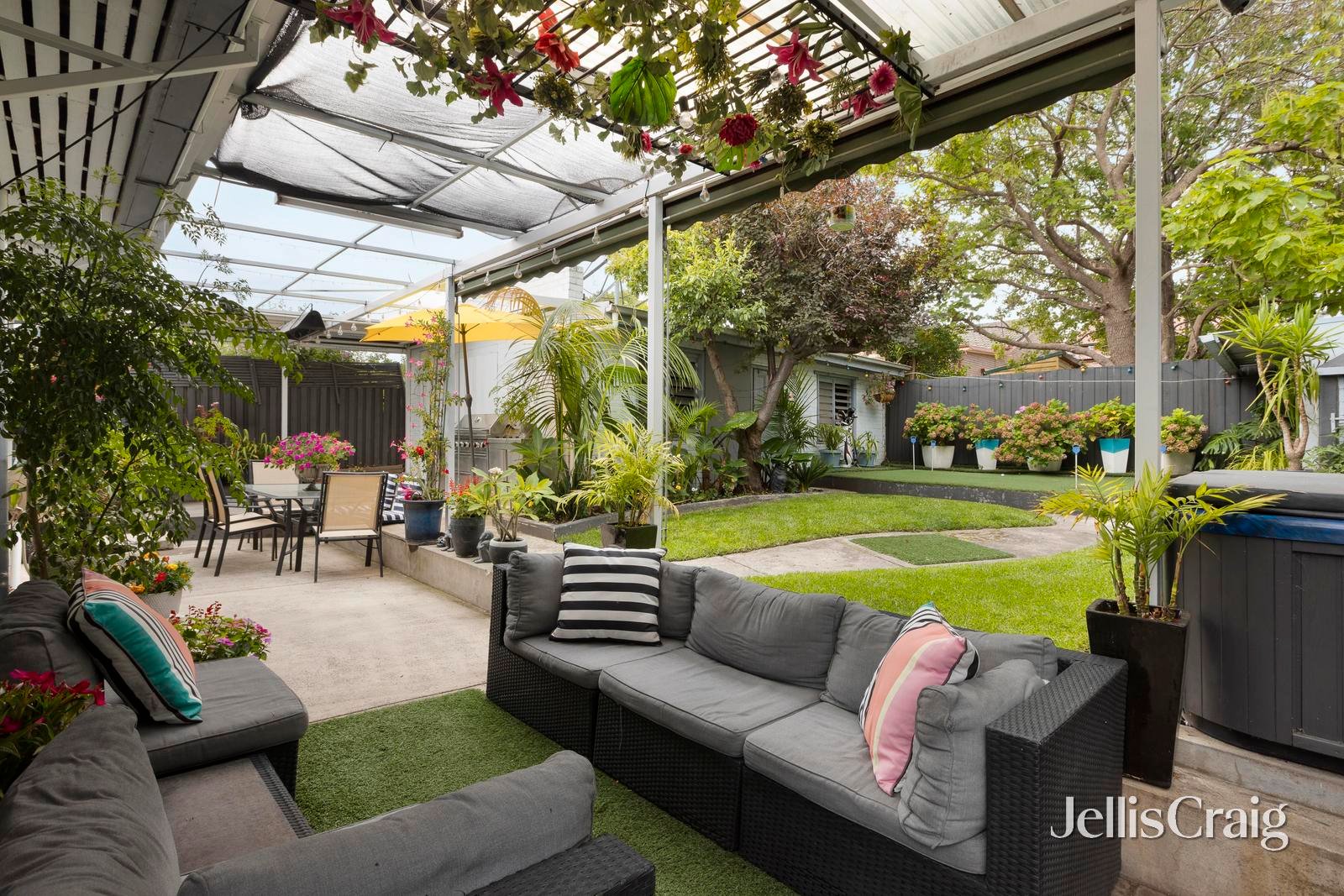 139 Rossmoyne Street, Thornbury image 8