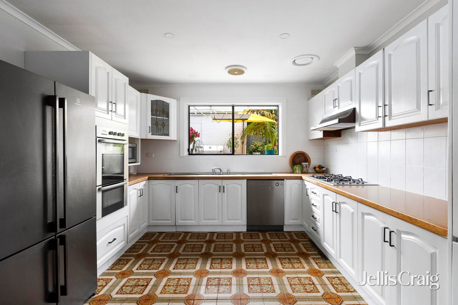 139 Rossmoyne Street, Thornbury image 9