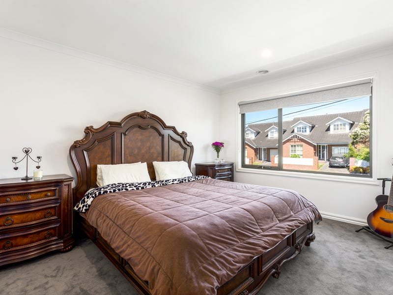 Property Gallery Thumbnail 7