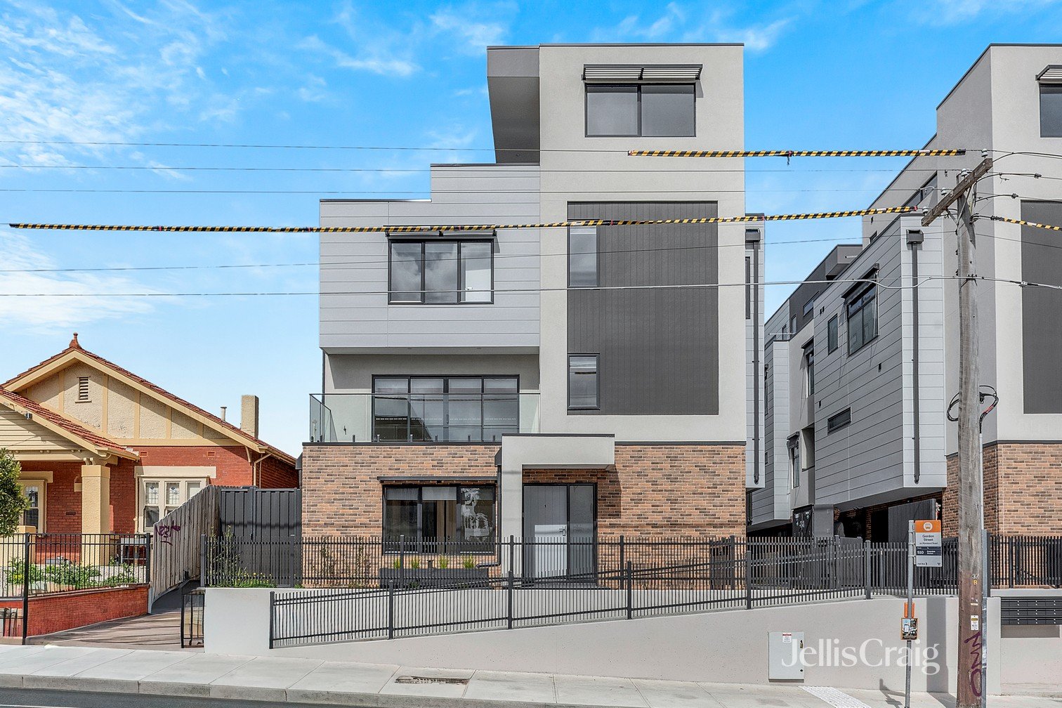 1/392 Moreland Road, Brunswick&nbsp;West image 1