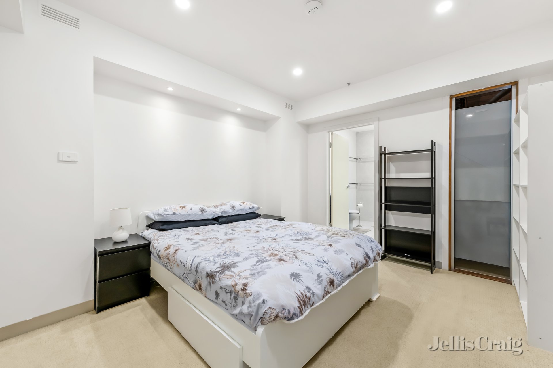 13/93 Oxford Street, Collingwood image 8