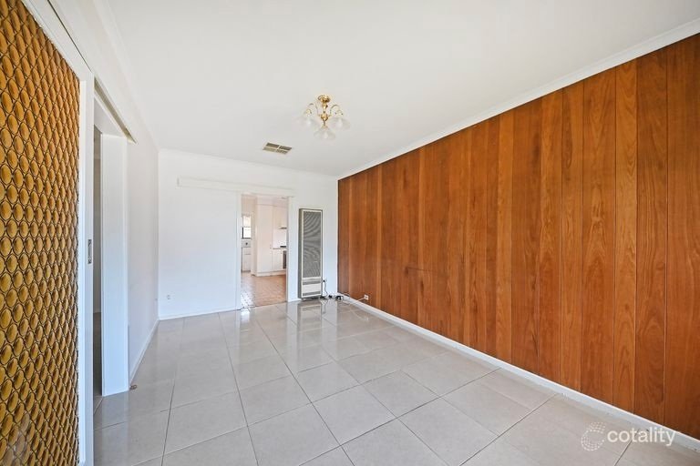 1/396 Springvale Road, Glen Waverley image 3