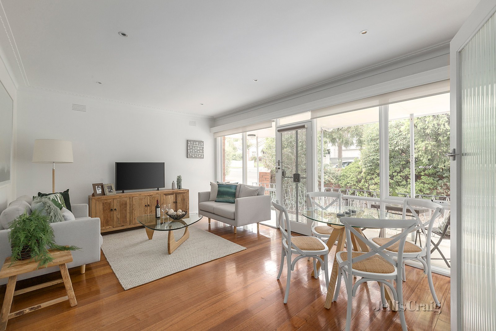 1/398 Auburn Road, Hawthorn image 2