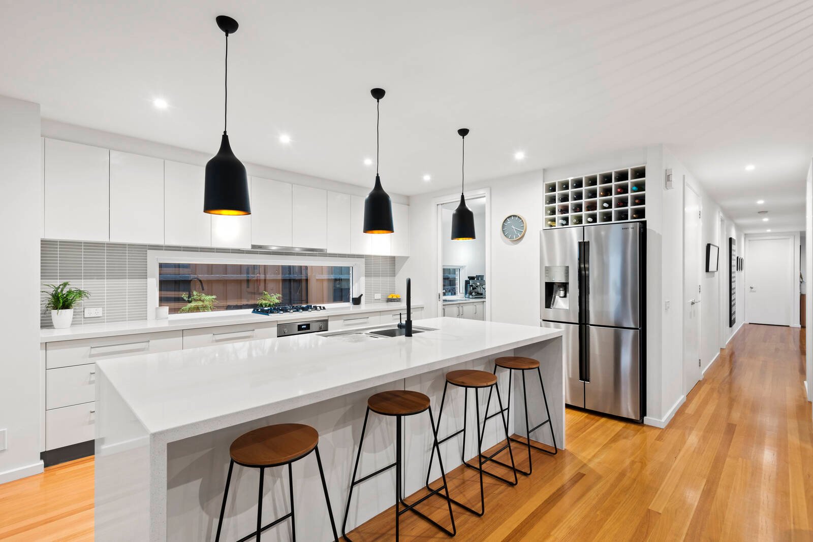 Property Gallery Thumbnail 3