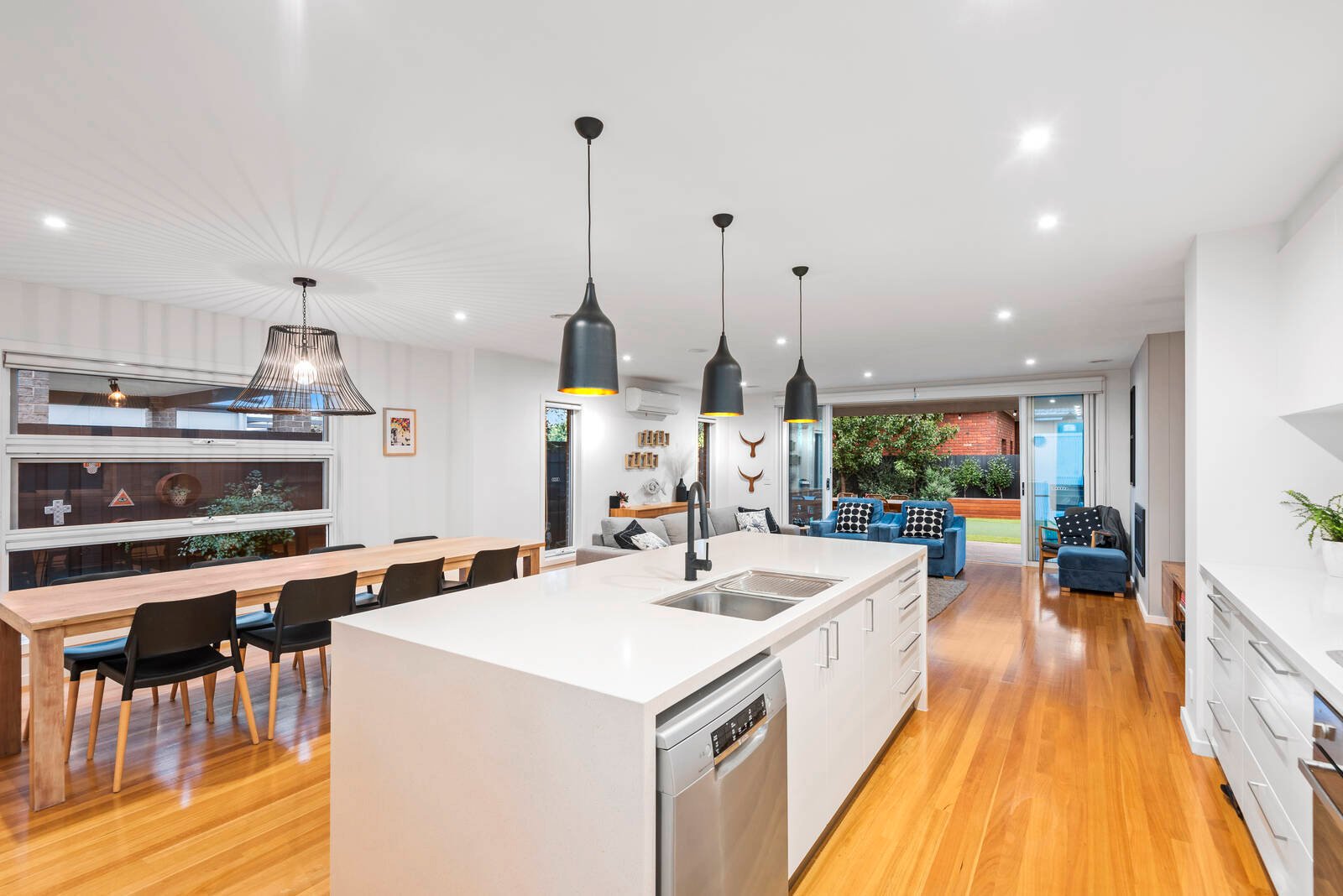 Property Gallery Thumbnail 4