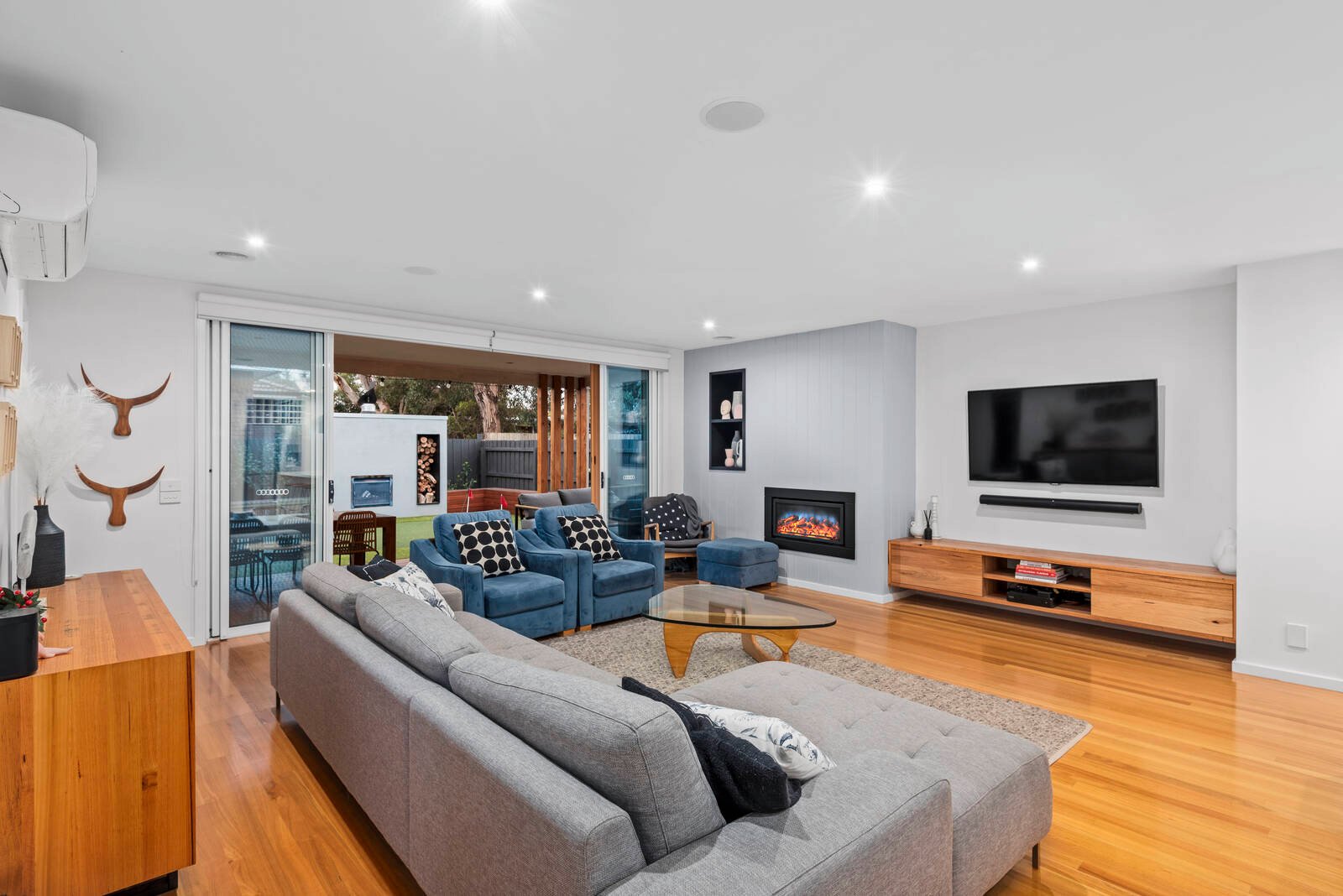 Property Gallery Thumbnail 6