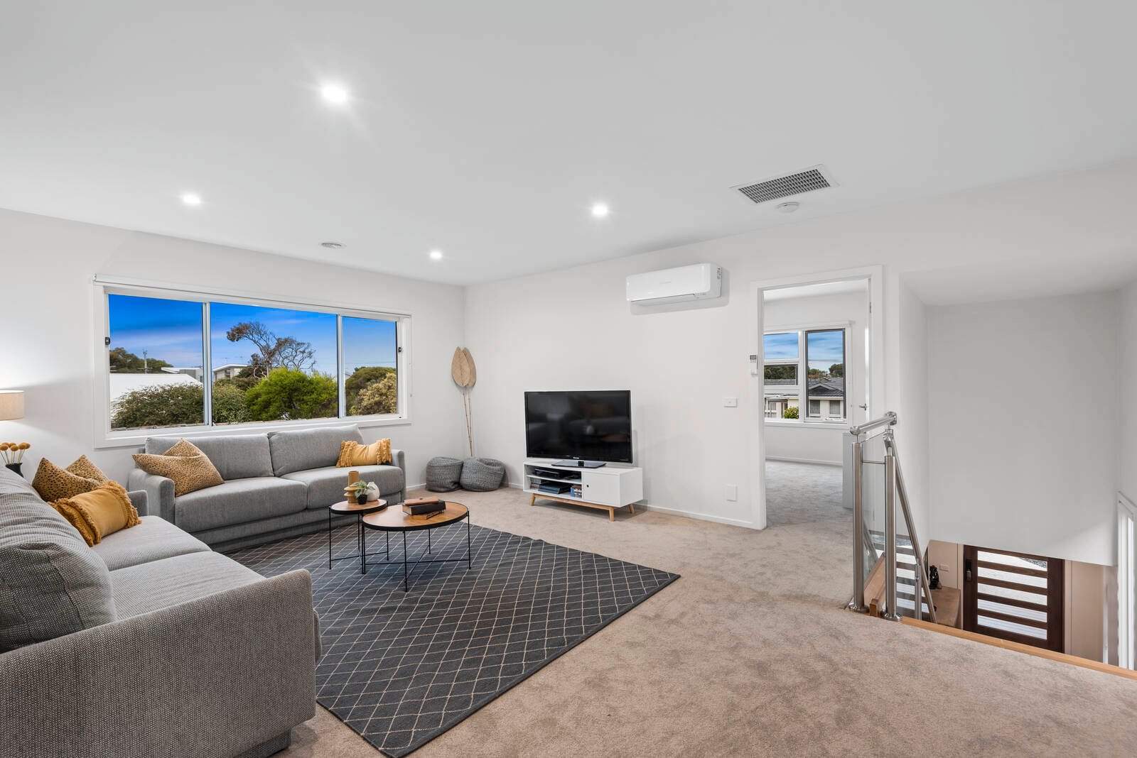 Property Gallery Thumbnail 10