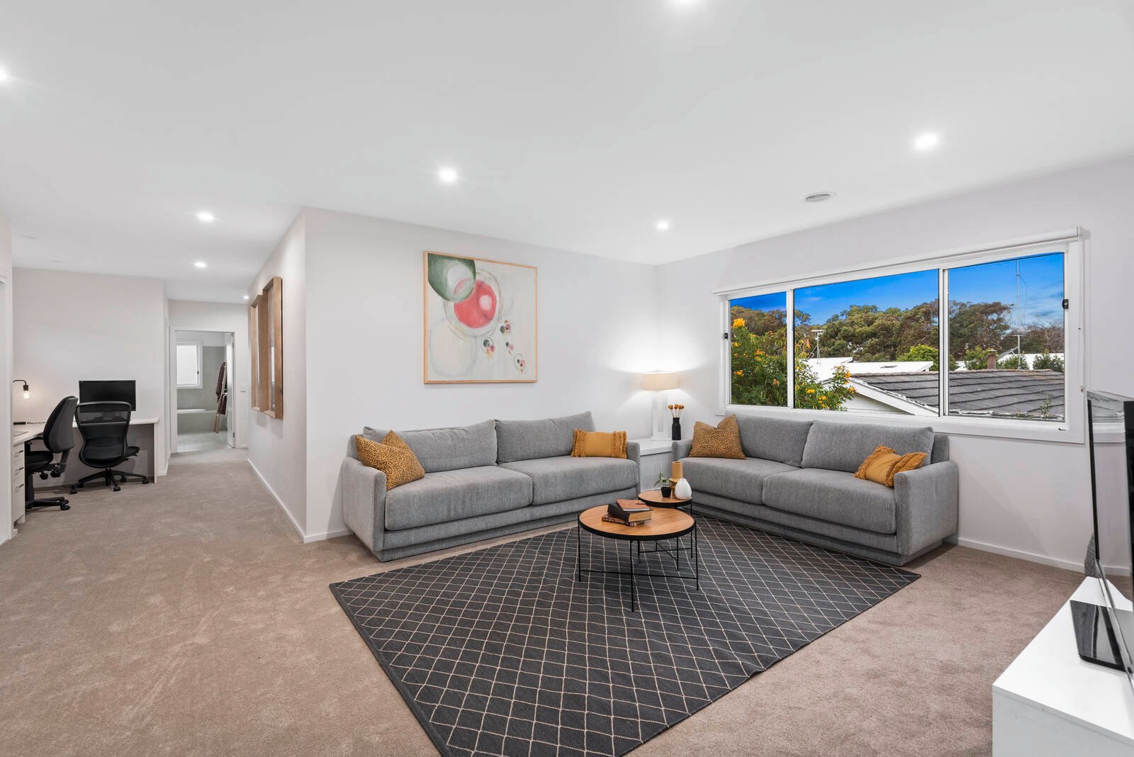 Property Gallery Thumbnail 13