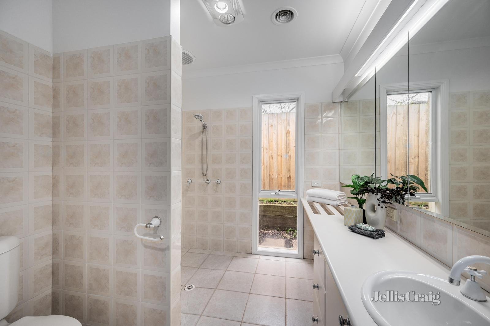 13A Athelstan Road, Camberwell image 10