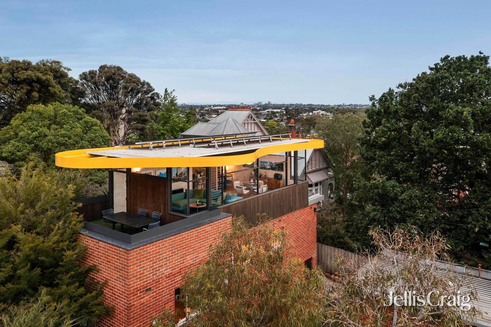13A Bayview Street, Northcote image 1