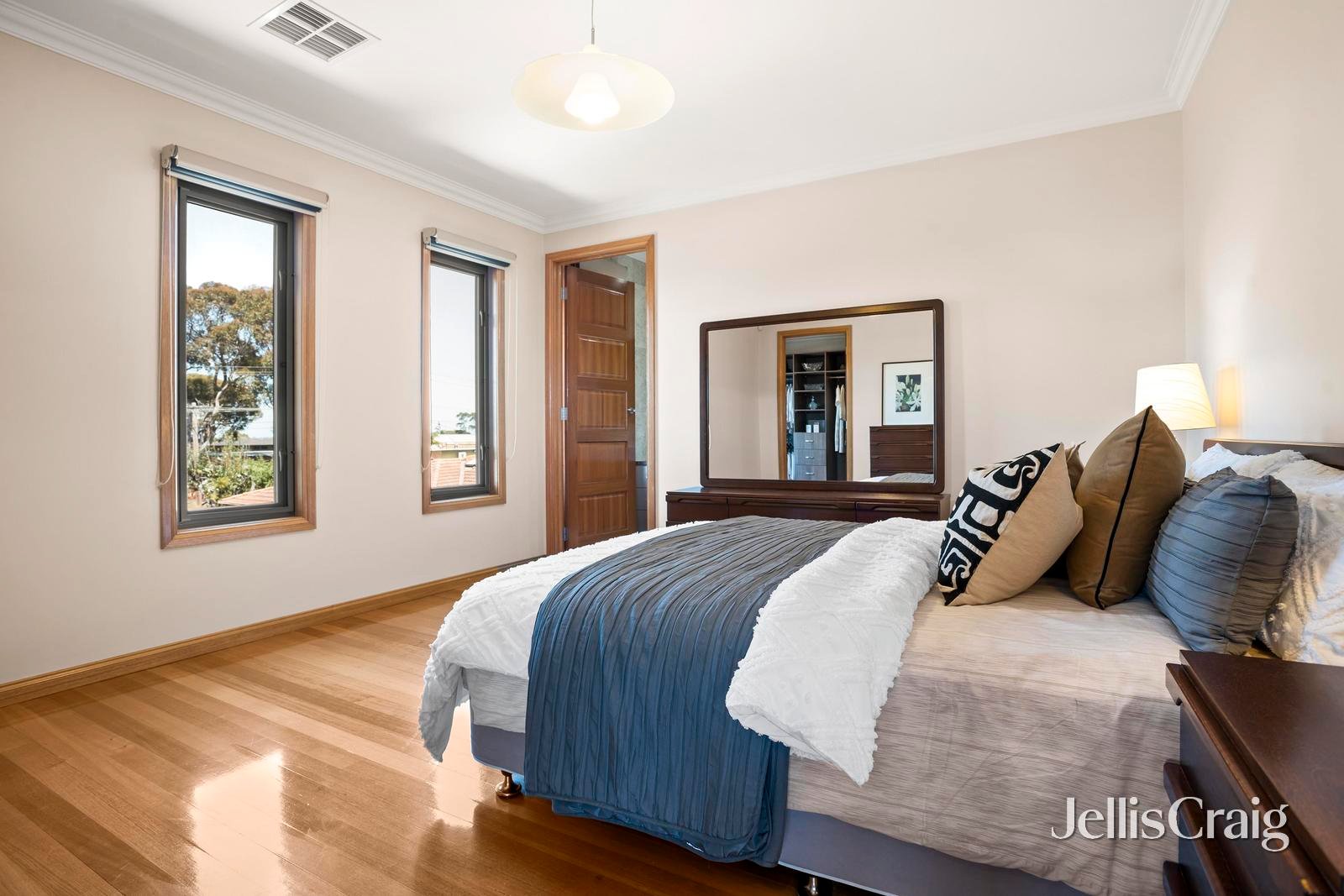 13A Beverley Street, Doncaster East image 10