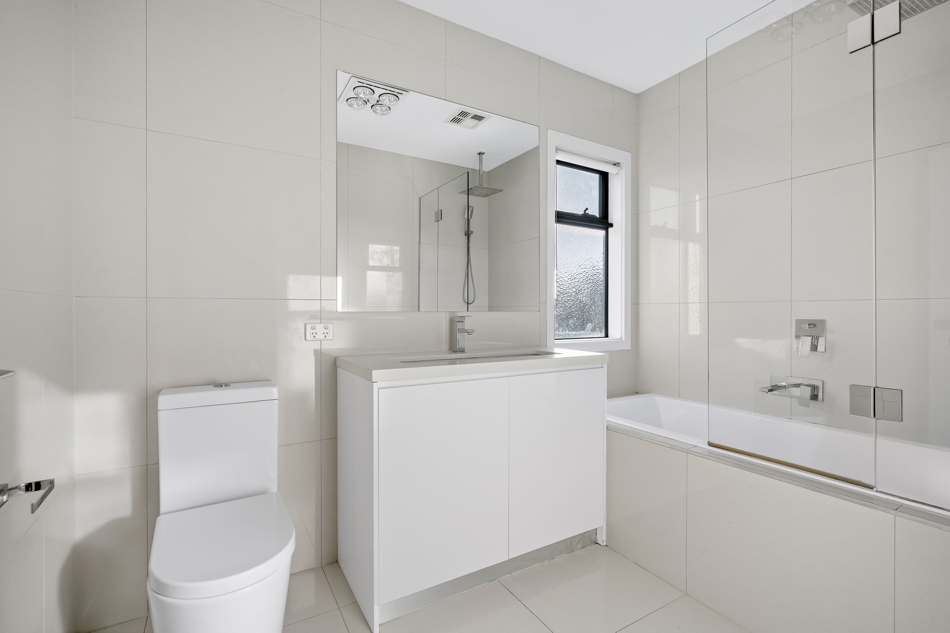 Property Gallery Thumbnail 9