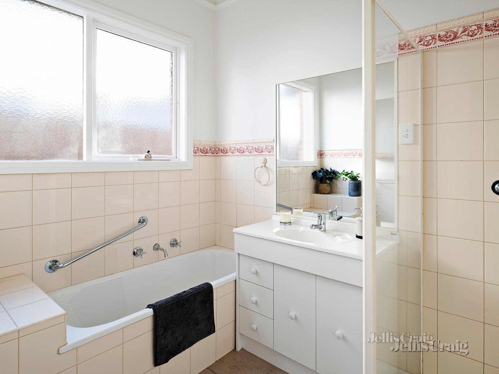 13A Holloway Road, Brunswick image 10